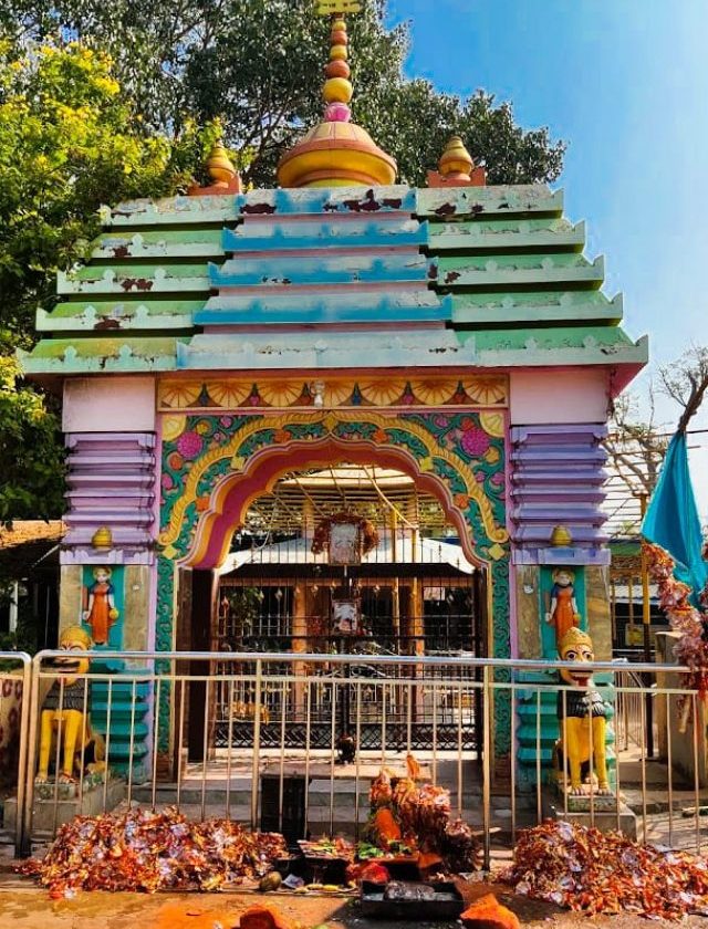 Majhighariani Temple